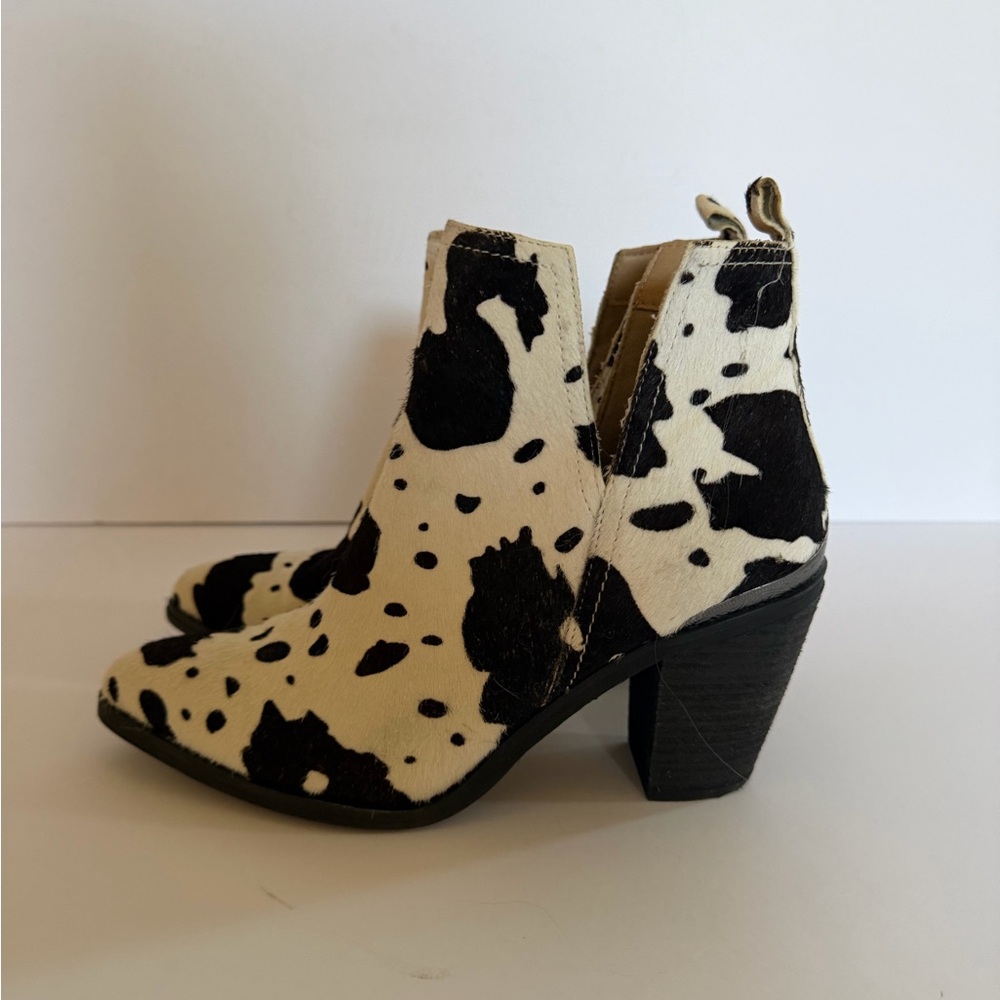 Cow Print Ankle Boots - Black & White Women’s Chelsea Boot - Picture 2 of 5